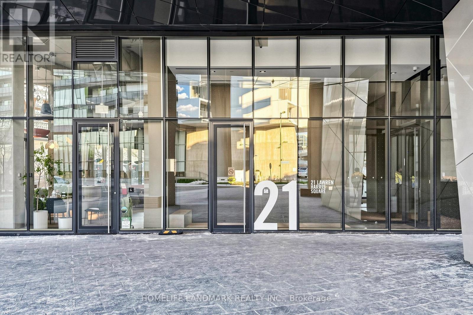 801 - 21 LAWREN HARRIS SQUARE