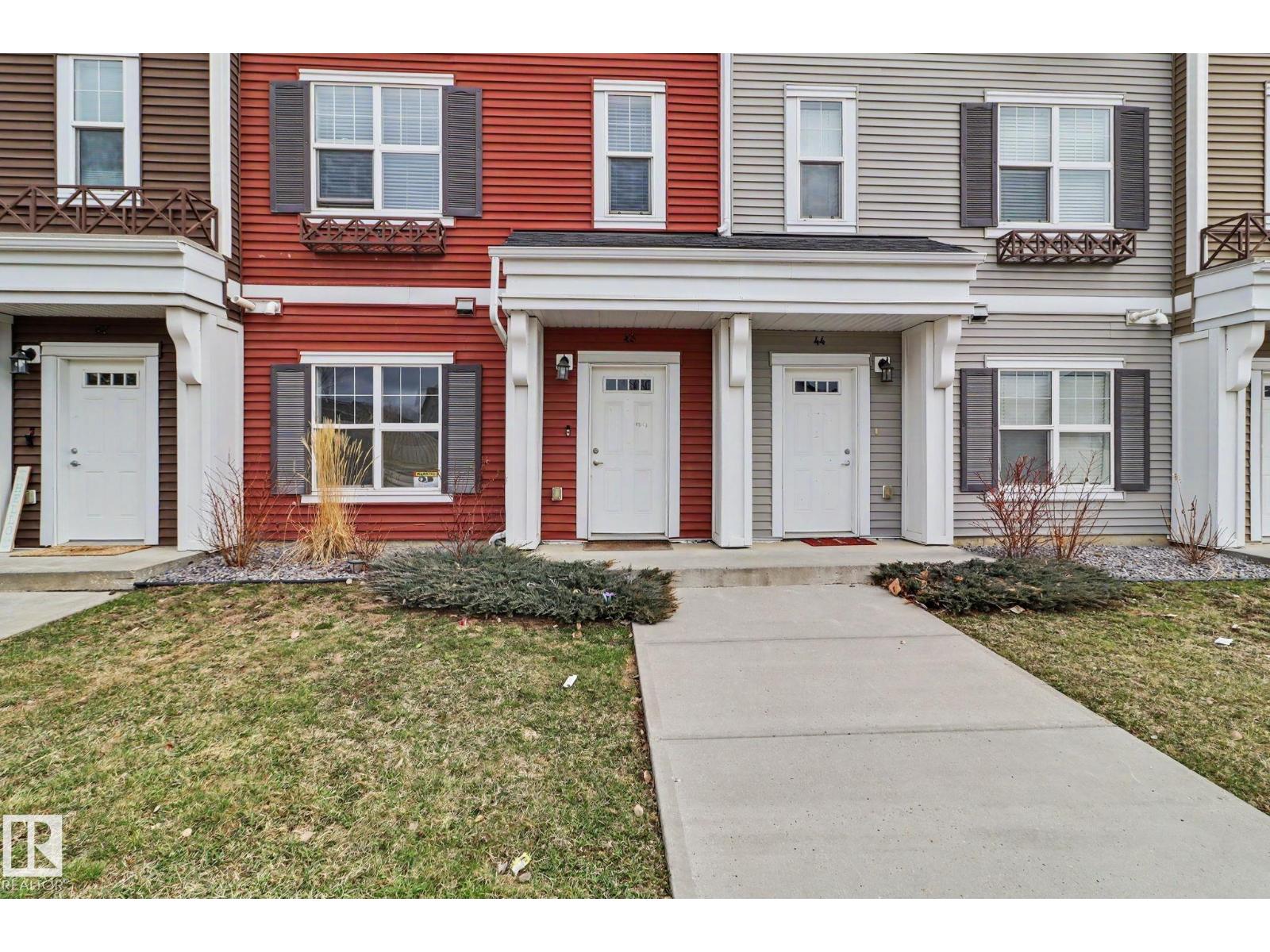 #43 2803 JAMES MOWATT TR SW