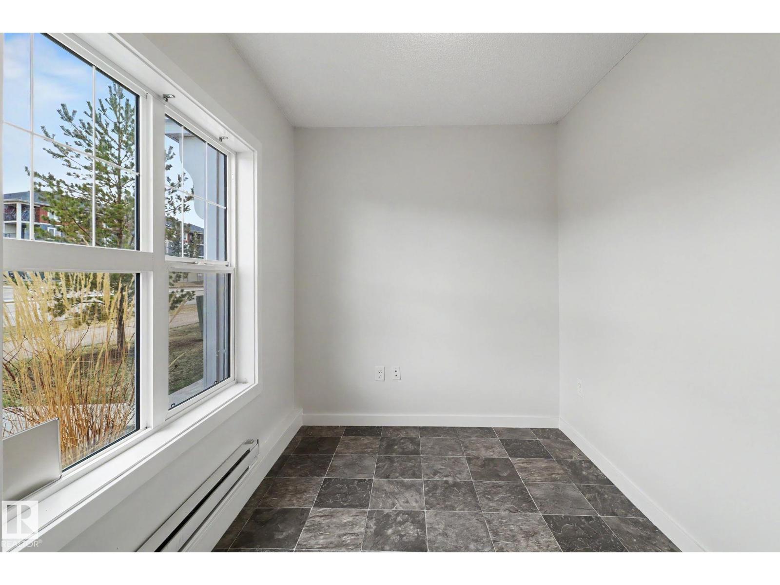 #43 2803 JAMES MOWATT TR SW