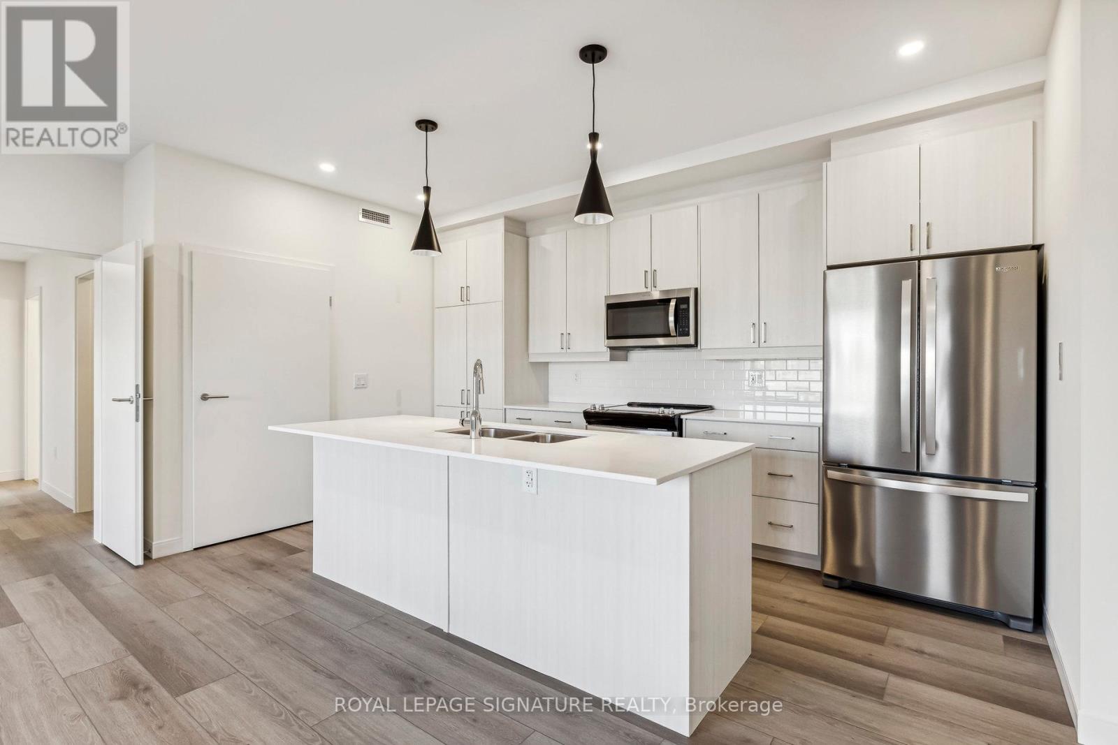 106 - 123 LINCOLN STREET