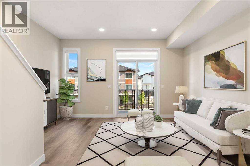 72, 285 Chelsea Court