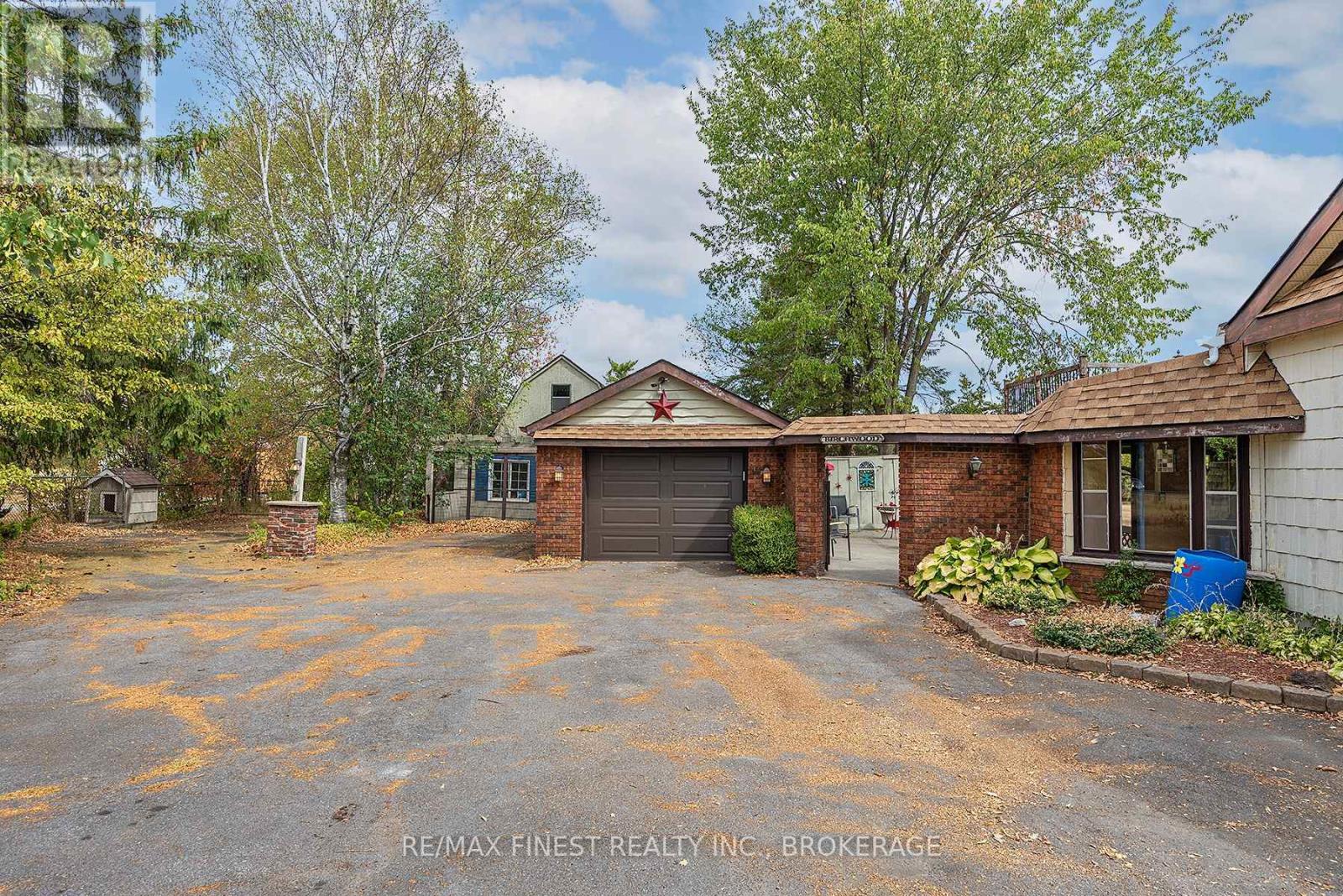 2204 UNITY ROAD