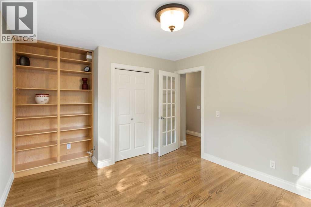 152 Lake Mead Crescent SE