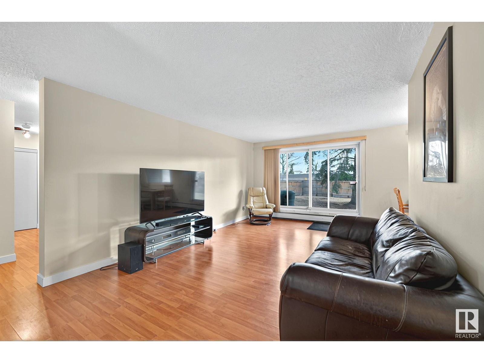 #106 5125 RIVERBEND RD NW