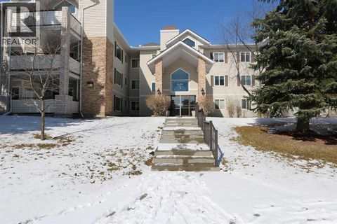 1207, 7451 Springbank Boulevard SW Calgary AB T3H4K5