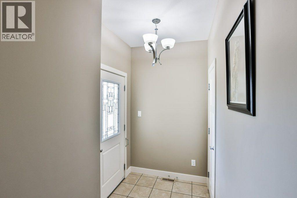 535 Keystone Chase W