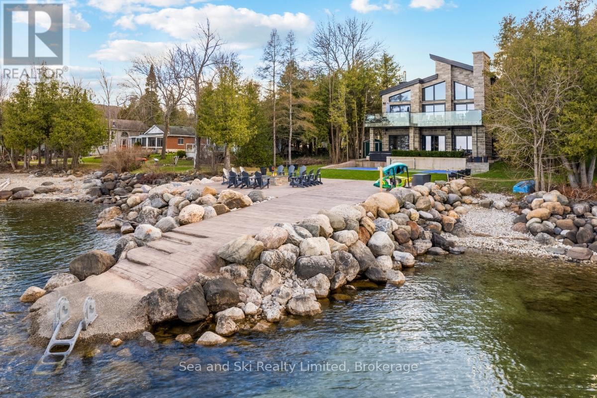 138 GEORGIAN BEACH LANE