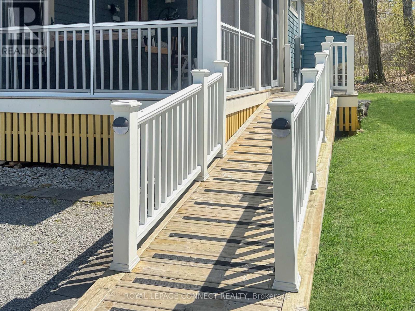 174 - 19 FARM VIEW LANE