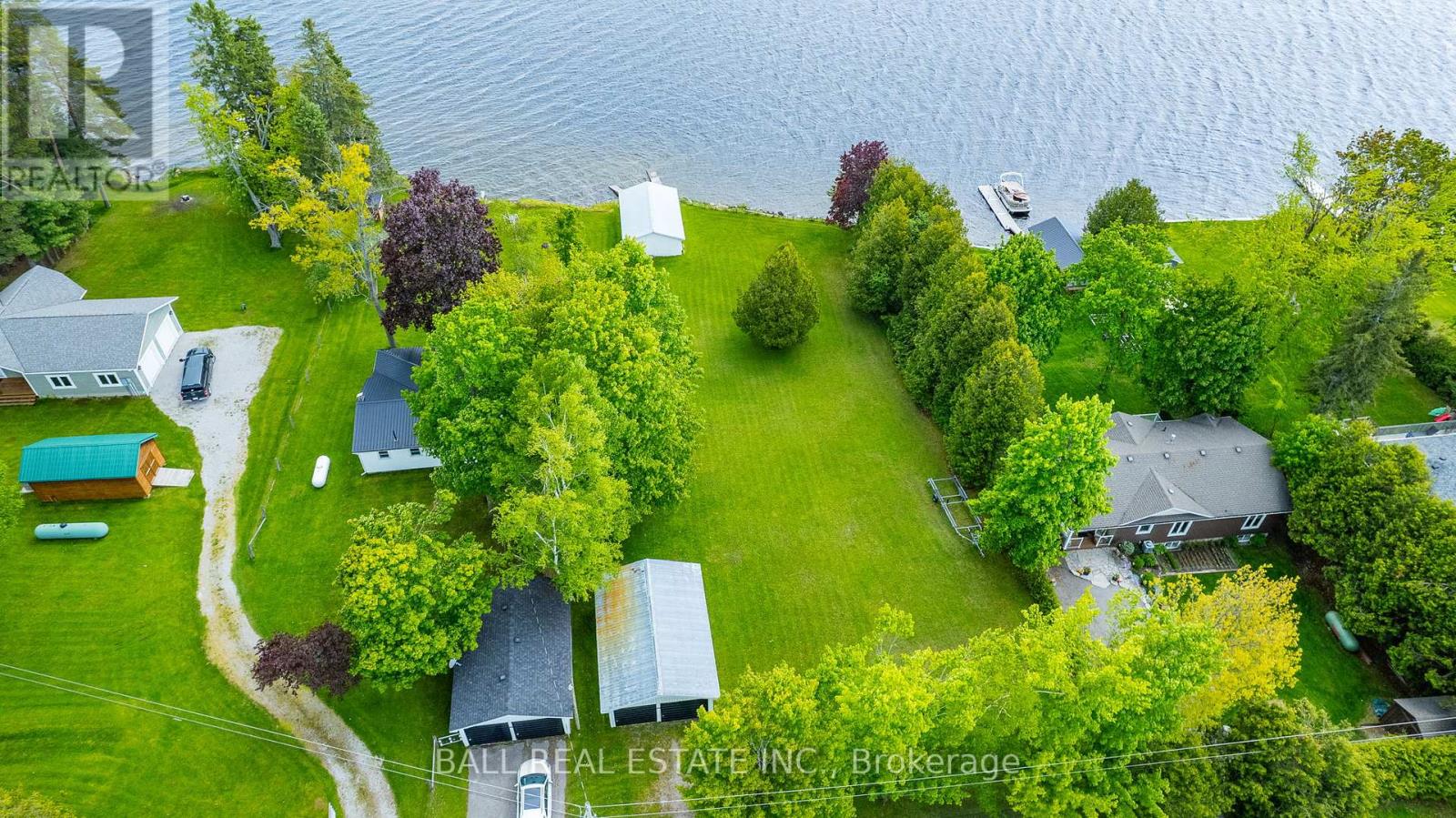 278 LAKESHORE DRIVE