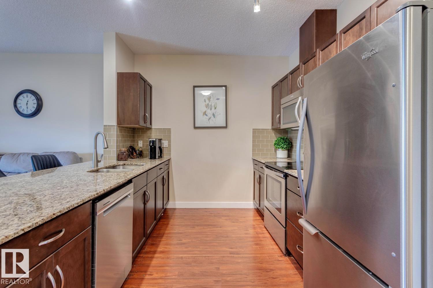 #426 2045 GRANTHAM CT NW