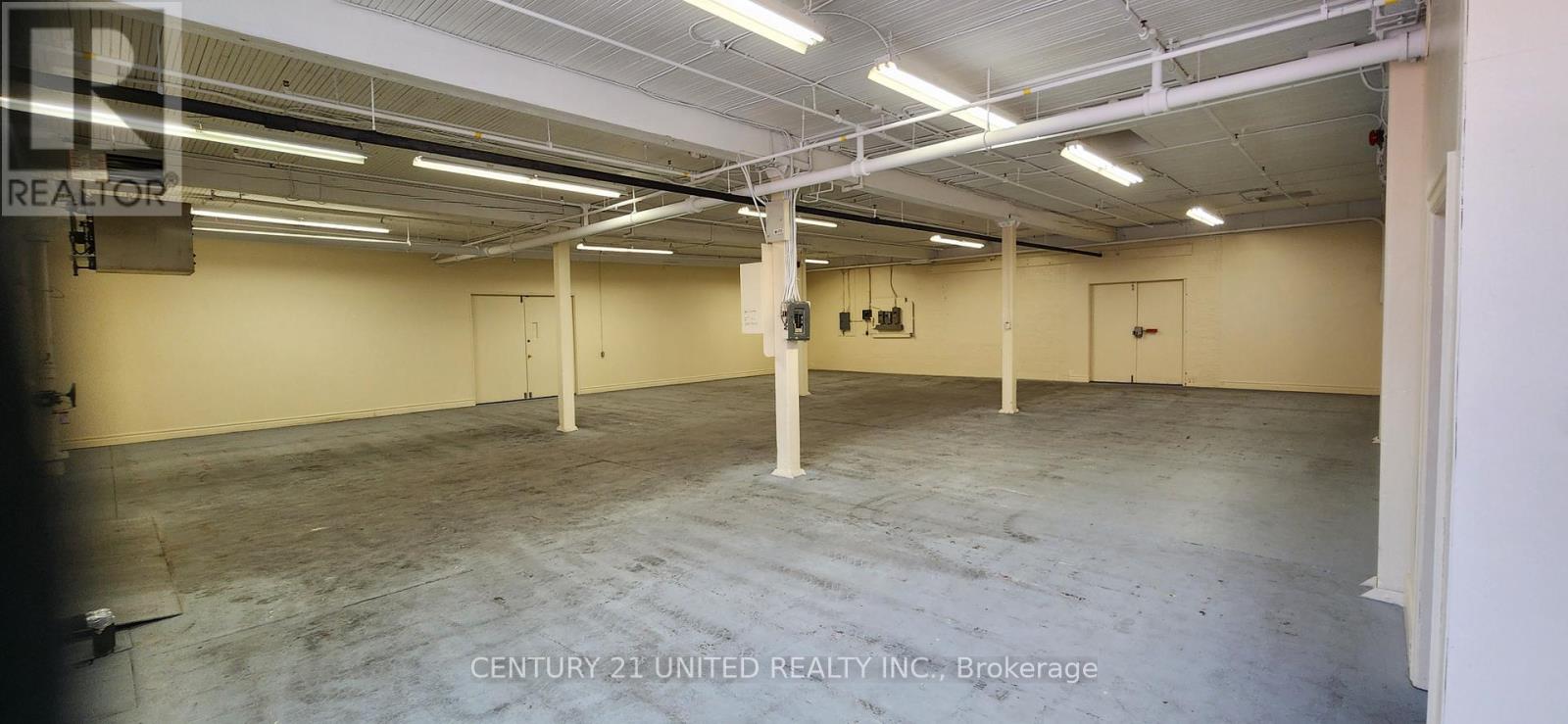 15 - 280 PERRY STREET