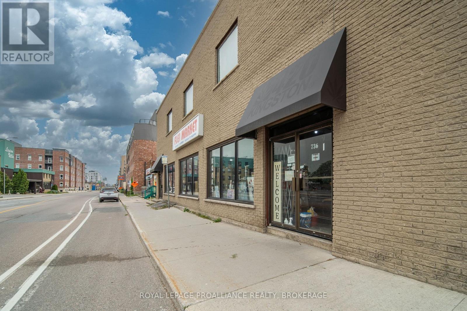 726-736 PRINCESS STREET
