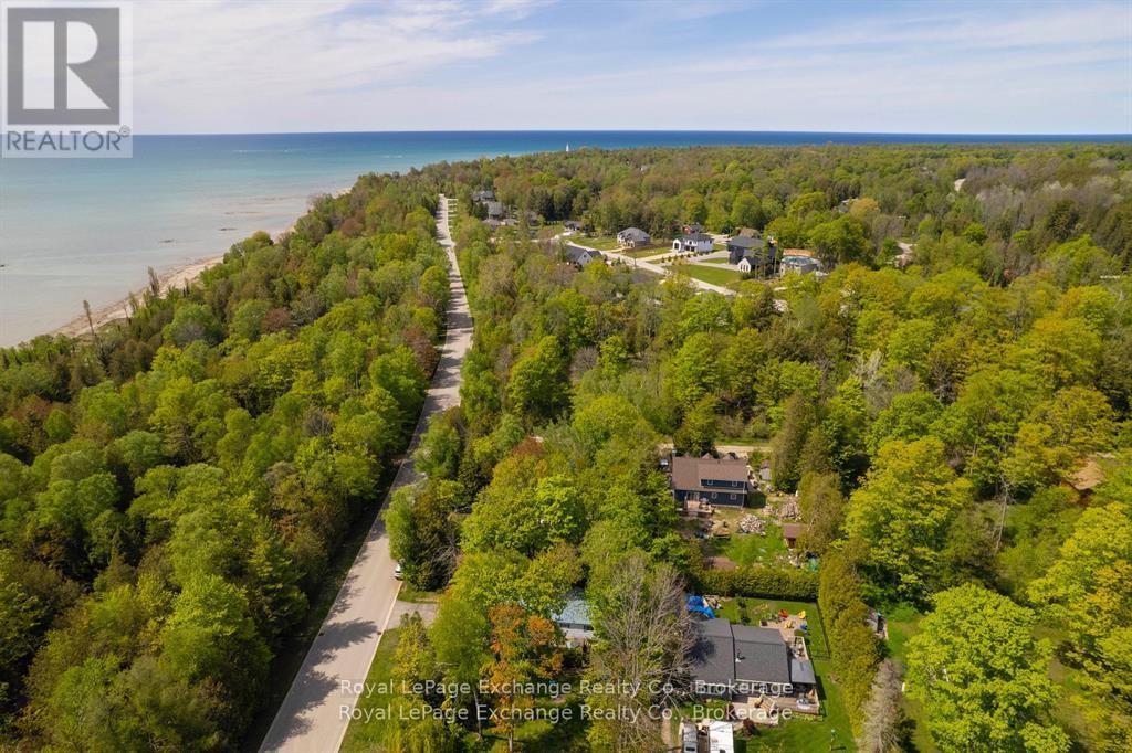 112 HURON ROAD