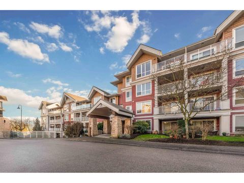 414 6440 194 STREET Surrey BC V4N6J7