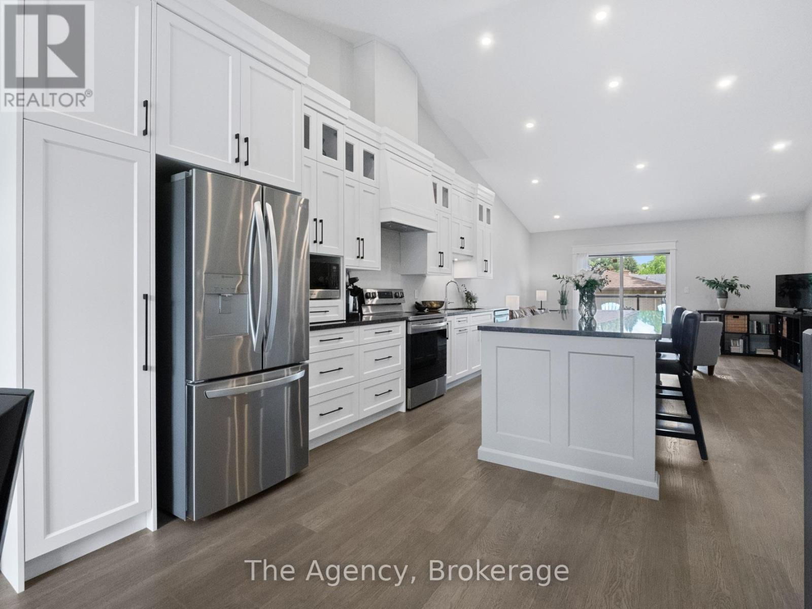 40 TOPHAM BOULEVARD