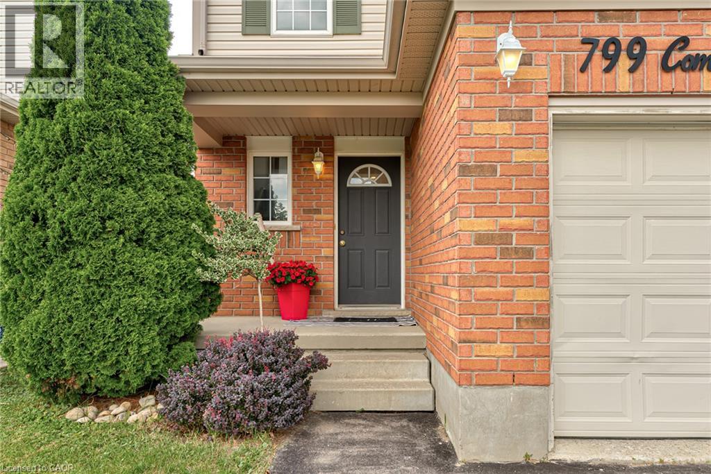 799 COMMONWEALTH Crescent