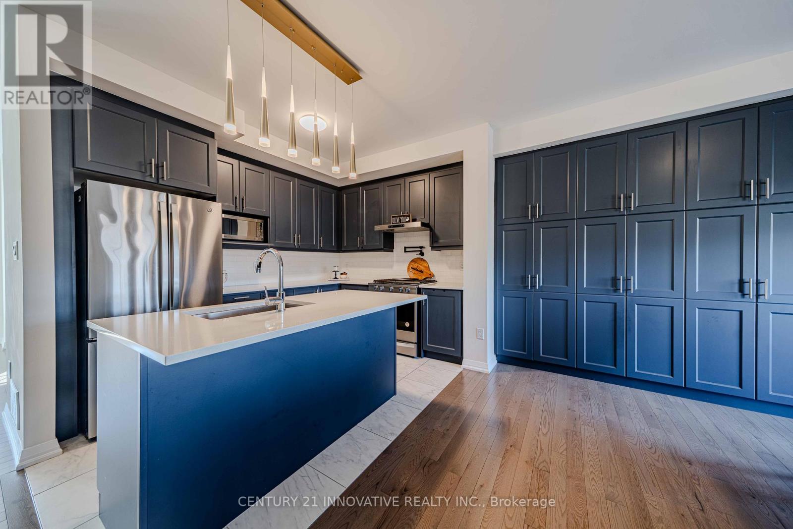 30 COOTE COURT