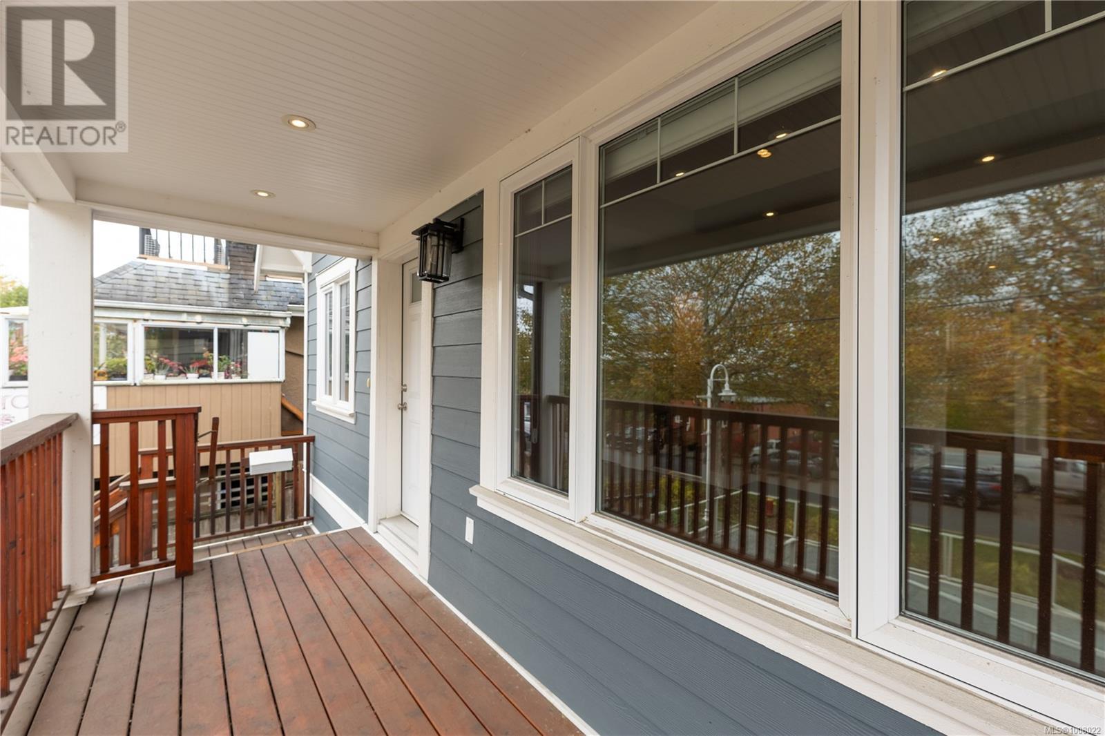 351 Wesley St