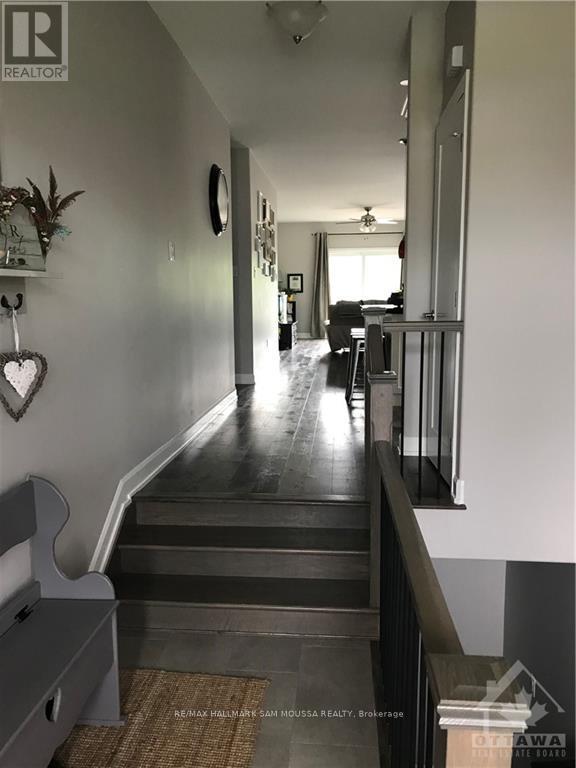 29 SENATORS GATE DRIVE