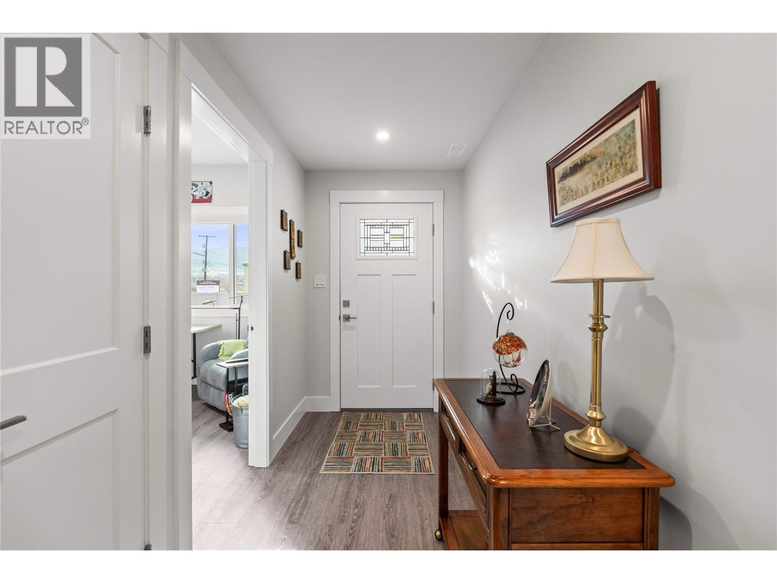 6453 Okanagan Landing Road