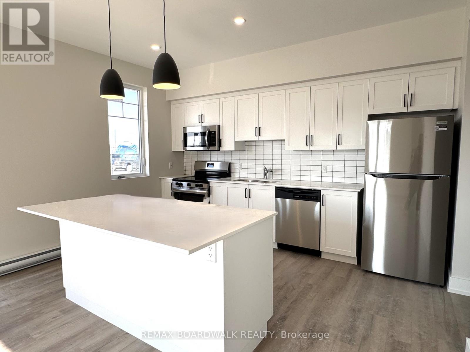 108 - 5874 CR #19 ROAD