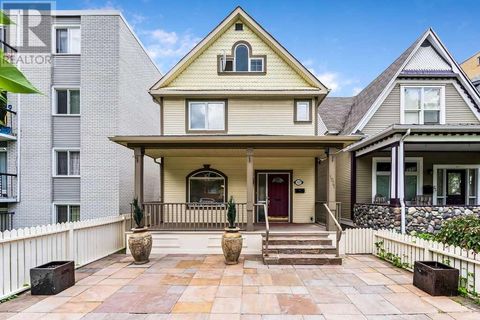 1027 13 Avenue SW Calgary AB T2R0L5