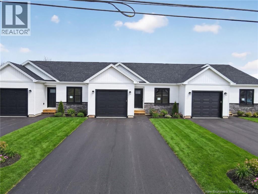 Photo 1 of 42 — 436 LaVallee Unit# 2, Memramcook, NB E4K2A3