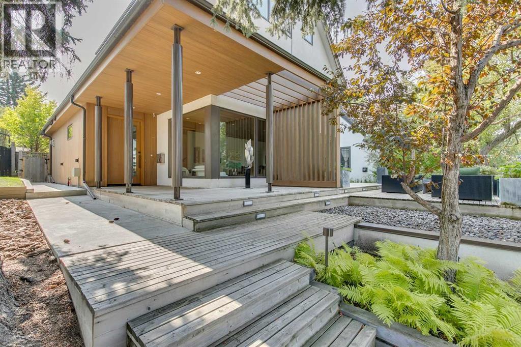 529 Sunderland Avenue SW