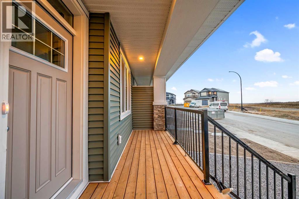 164 Legacy Reach Close SE