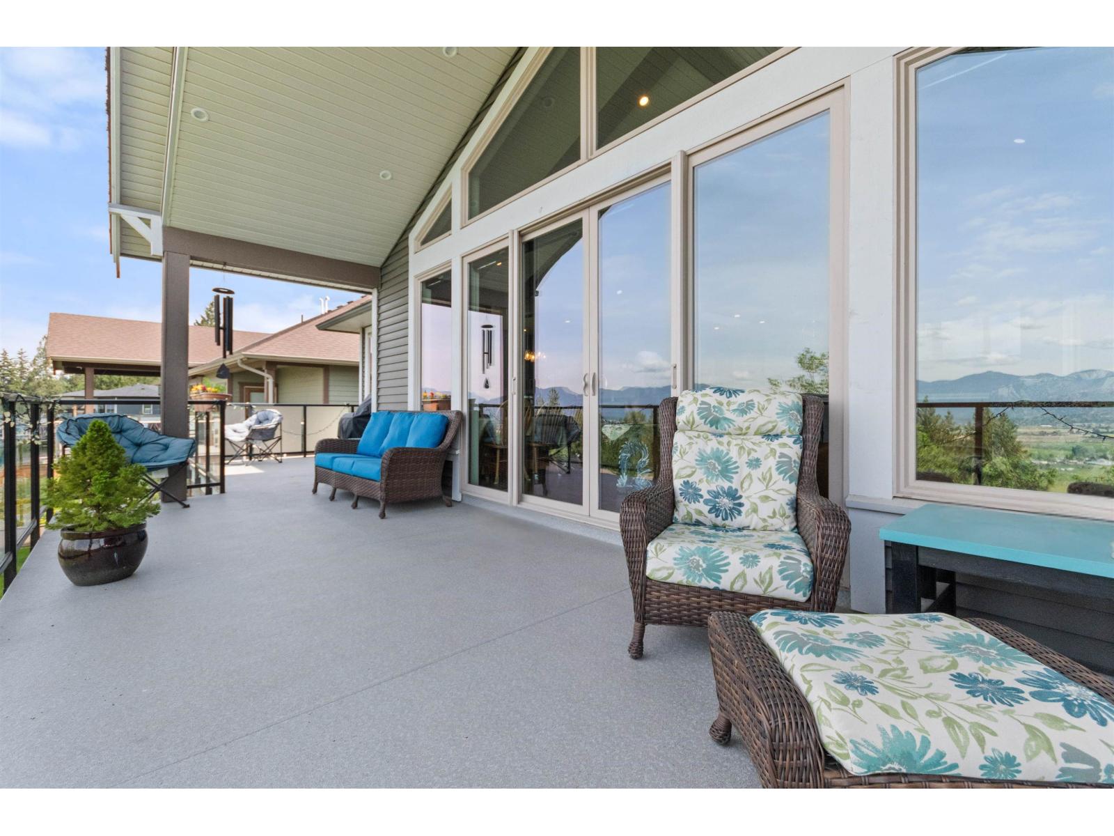 7319 MOUNT THURSTON DRIVE|Eastern Hillsides