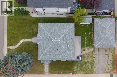 2240 35 Street SW Calgary AB T3E2X8