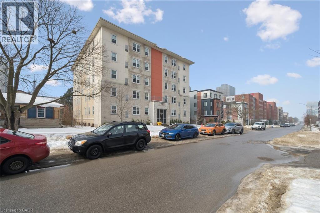 271 LESTER Street Unit# 102