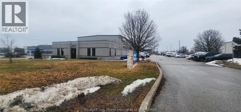 9009 TWIN OAKS DRIVE Unit# 200 Windsor ON N8N5B8