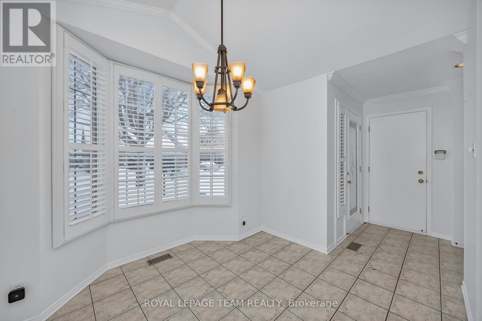 43 SETTLER'S RIDGE WAY