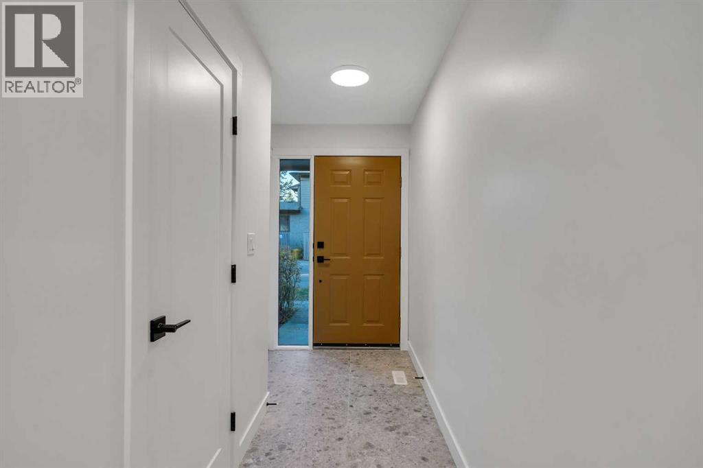 64, 23 Glamis Drive SW