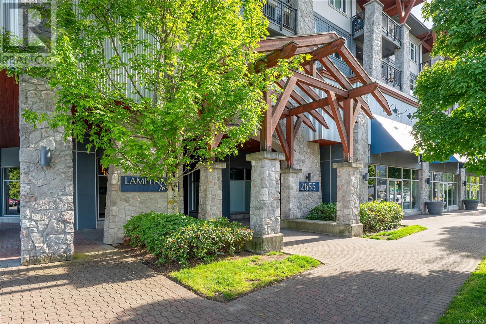 310 2655 Sooke Rd