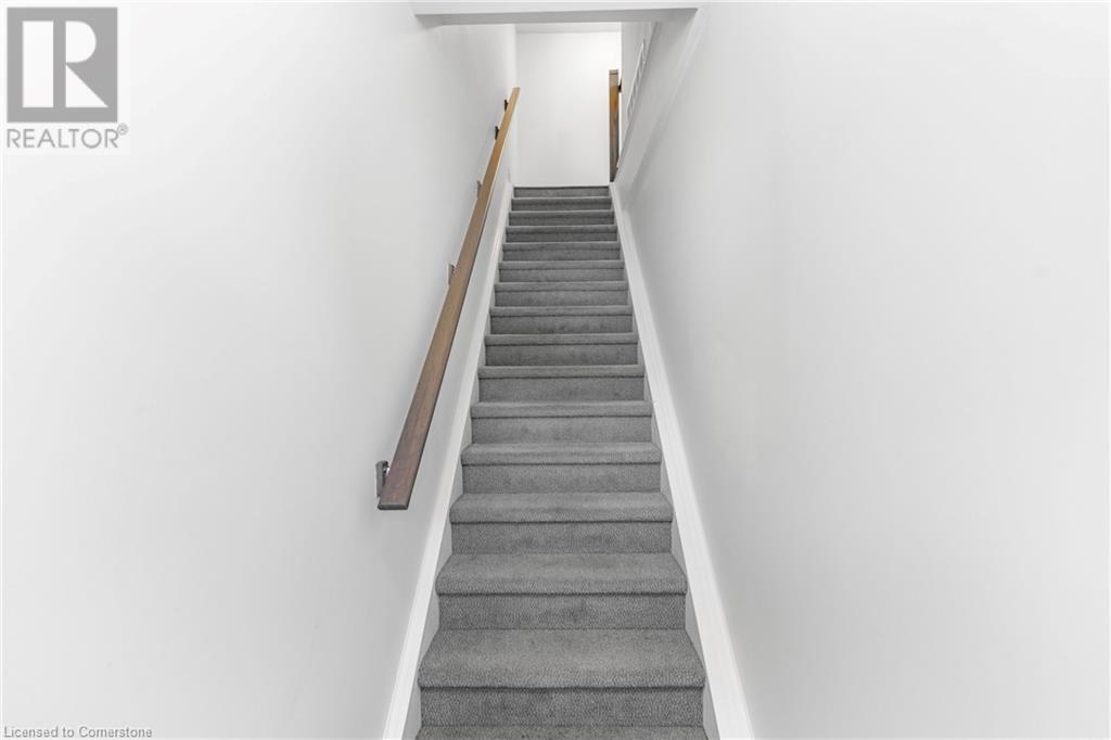 760 LAKESHORE Road E Unit# 206