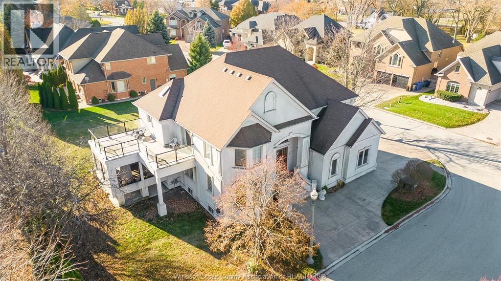 460 SHOREVIEW CIRCLE