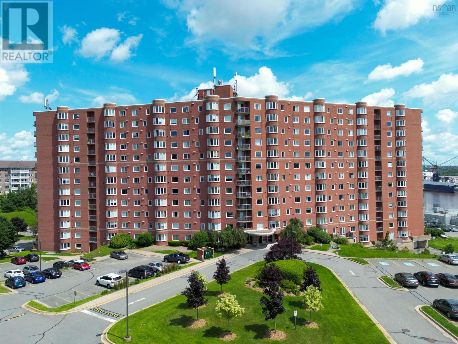 Photo 1 of 41 — 1014 45 Vimy Avenue Unit 1014, Halifax, NS B3M4C5