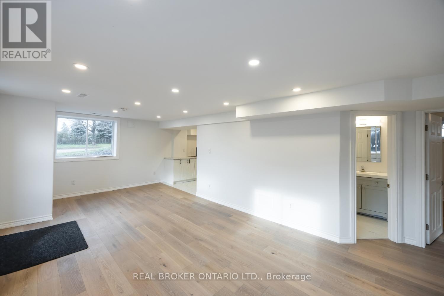 LOWER - 685 EMERSON AVENUE