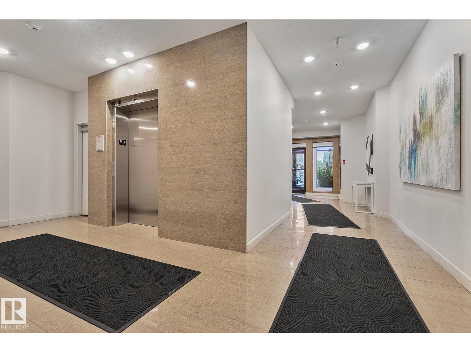 #404 625 LEGER WY NW