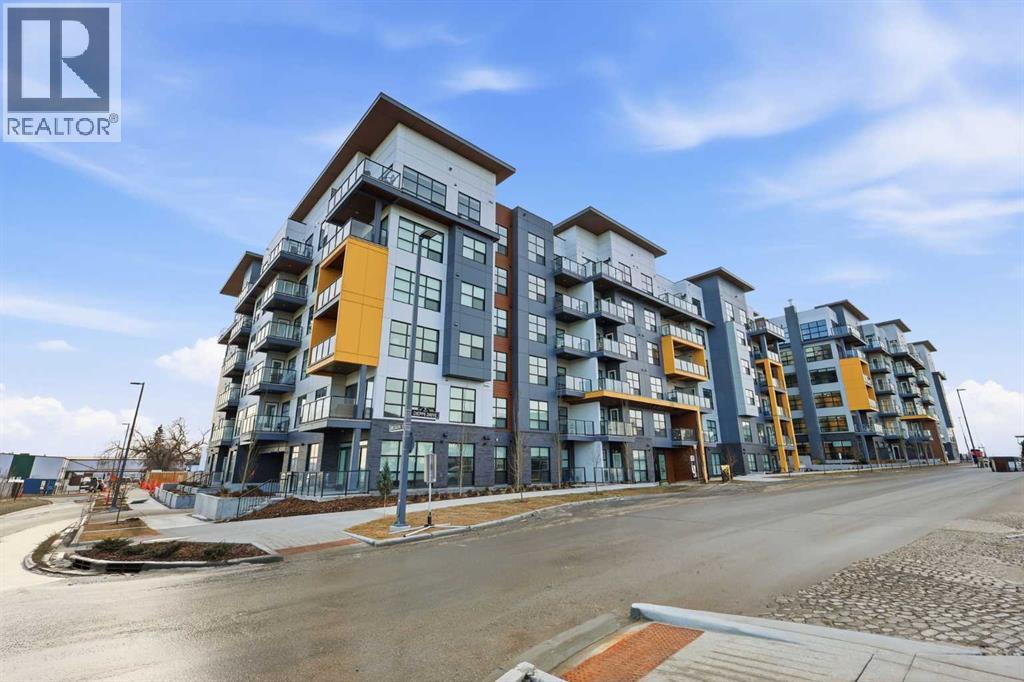 305, 370 Dieppe Drive SW