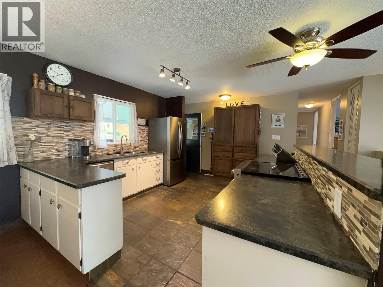 3551 HIGHWAY Drive