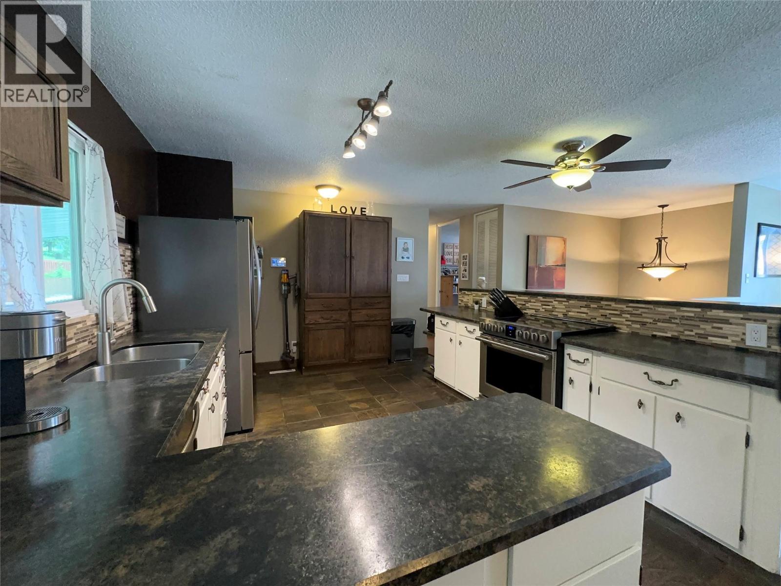 3551 HIGHWAY Drive