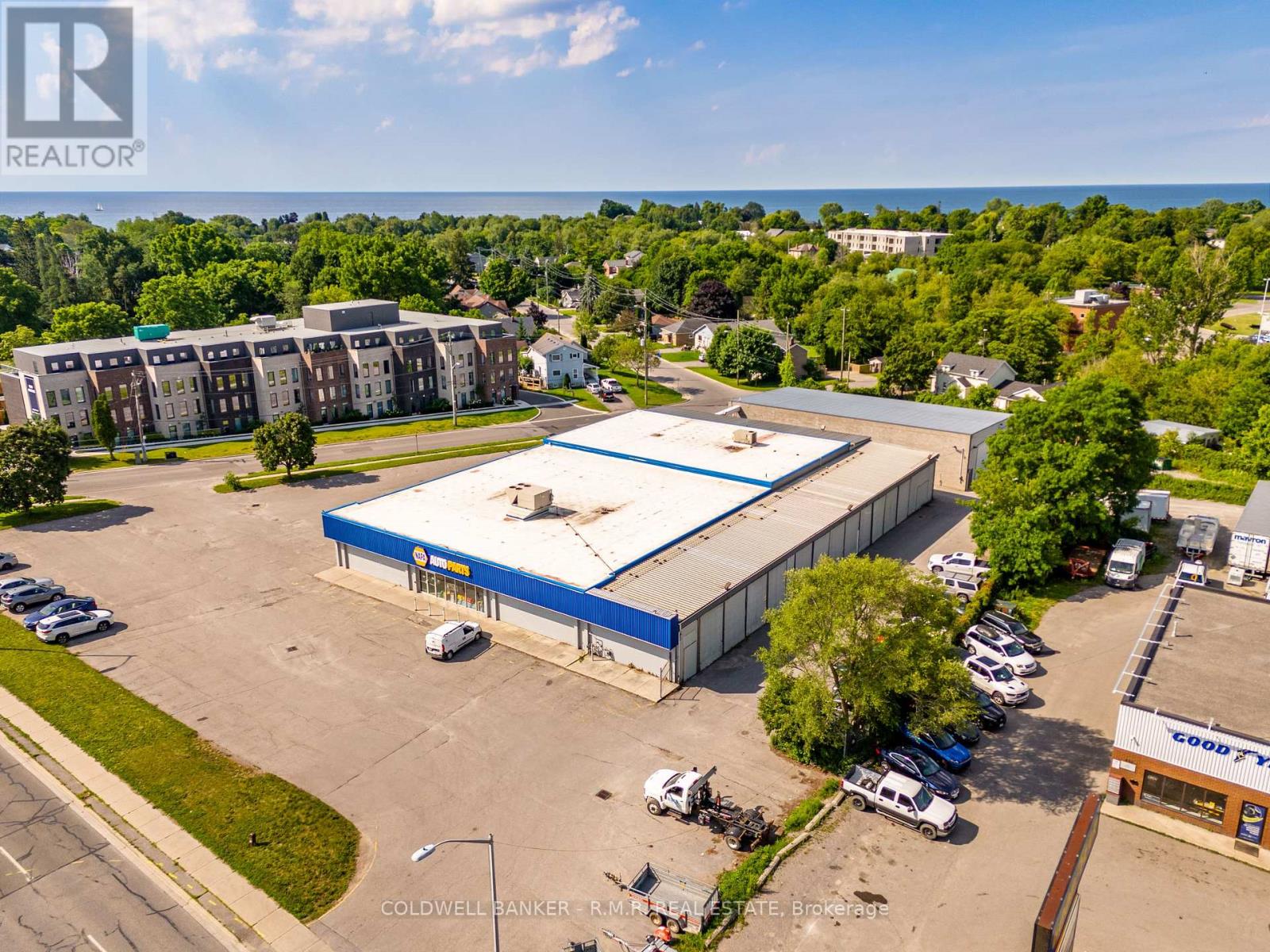 3 - 429 WILLIAM STREET