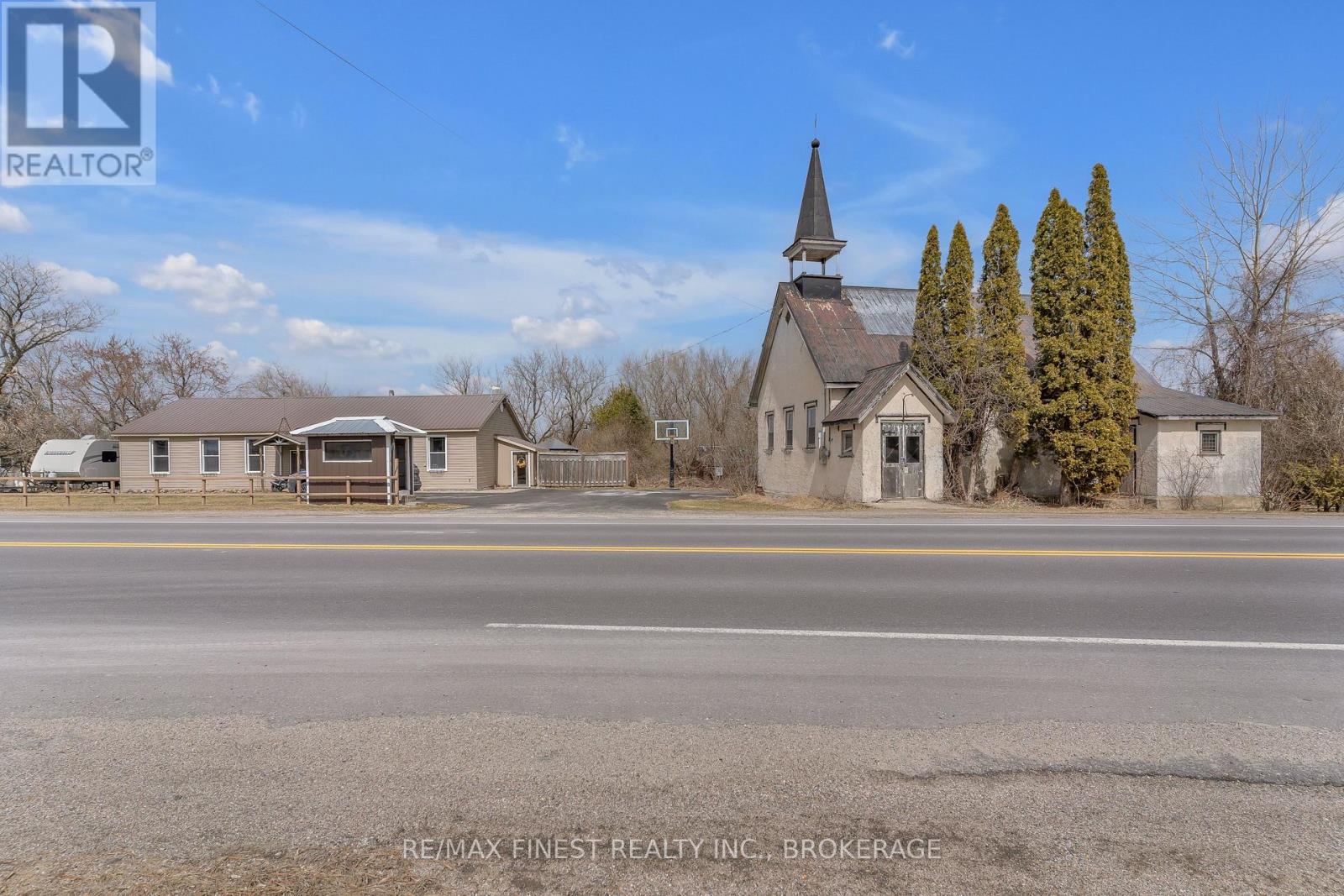 6955 COUNTY 2 ROAD