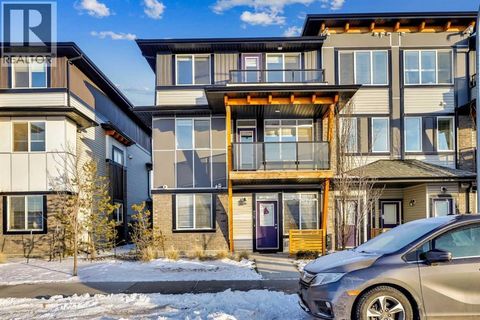 28 Savanna Passage NE Calgary AB T3J0Y2