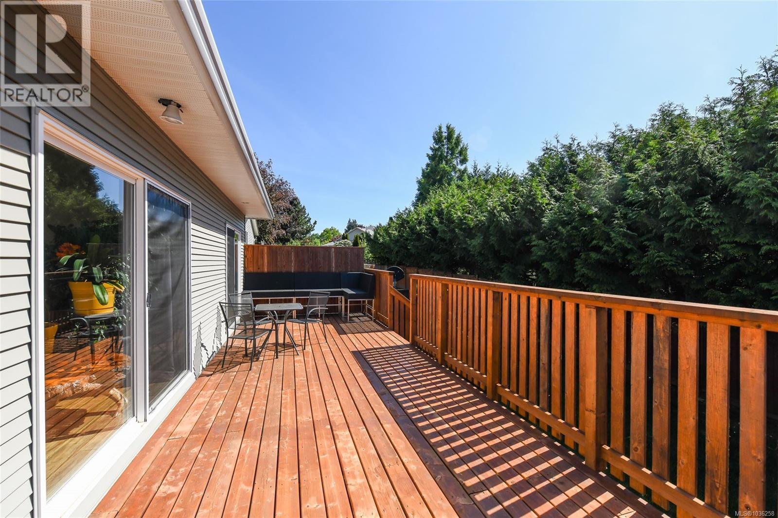 2133 Perth Pl