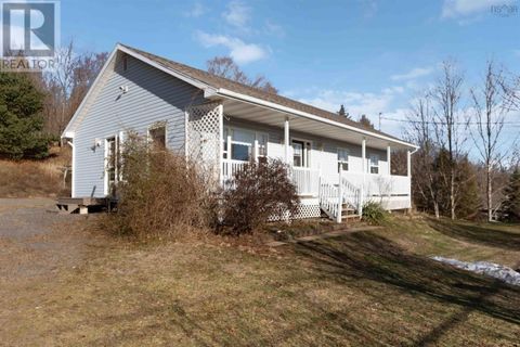 4395 Prospect Road North Alton NS B4N3V8