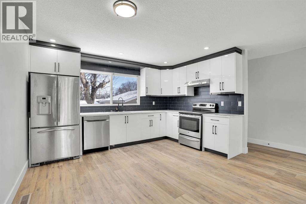 363 Templeside Circle NE